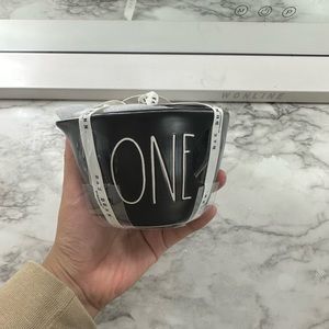 Rae Dunn Black Measuring Cups